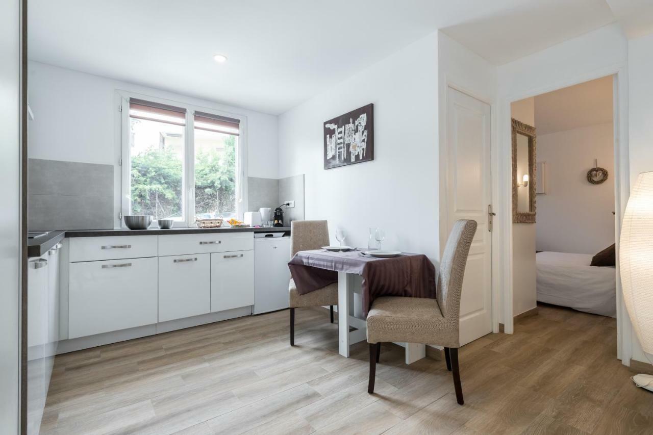 Apartamento Sleep In Antibes City Center Exterior foto