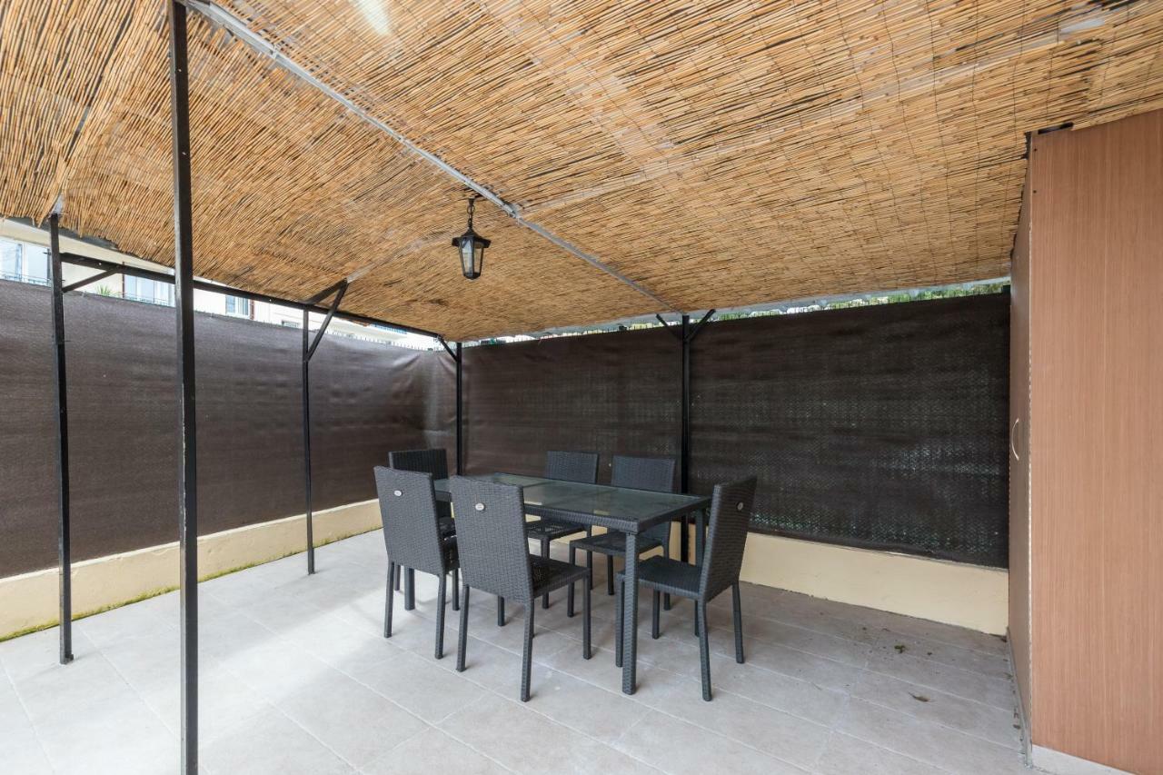 Apartamento Sleep In Antibes City Center Exterior foto
