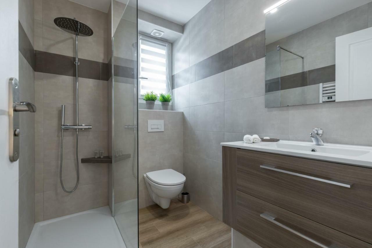 Apartamento Sleep In Antibes City Center Exterior foto