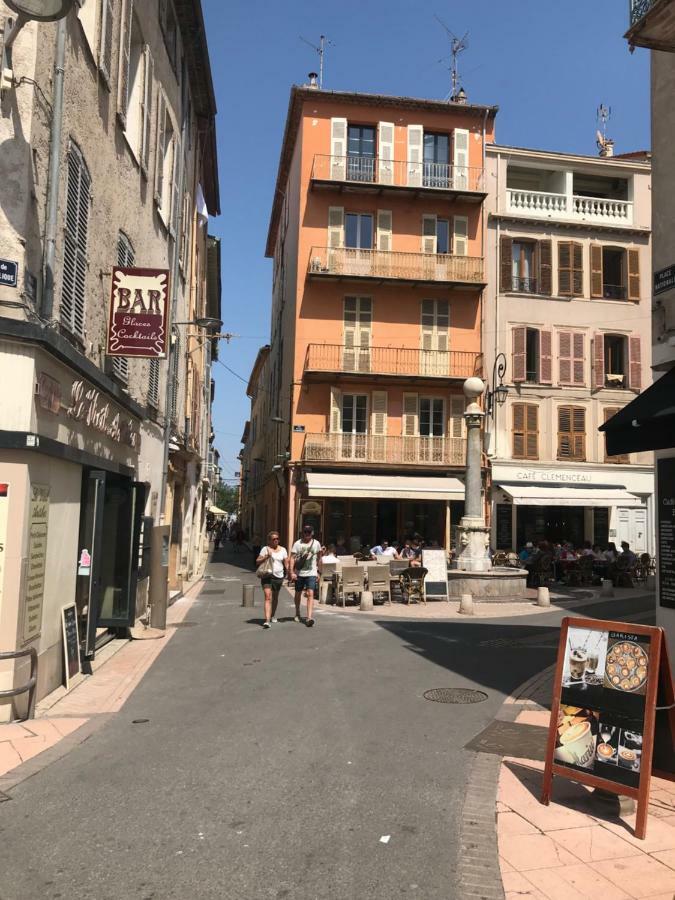 Apartamento Sleep In Antibes City Center Exterior foto